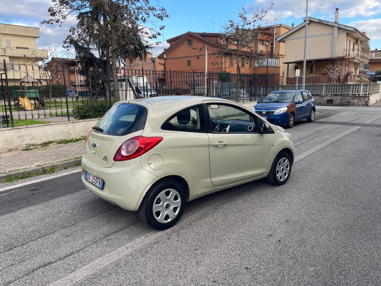 Ford Ka 1.3 TDCi 75cv