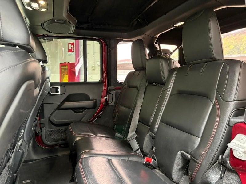 Jeep Wrangler 2.0T Unlimited Rubicon Auto 4WD