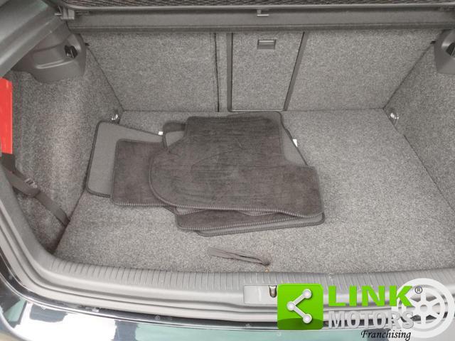 VOLKSWAGEN Golf VR6 R32 250 CV 4MOTION