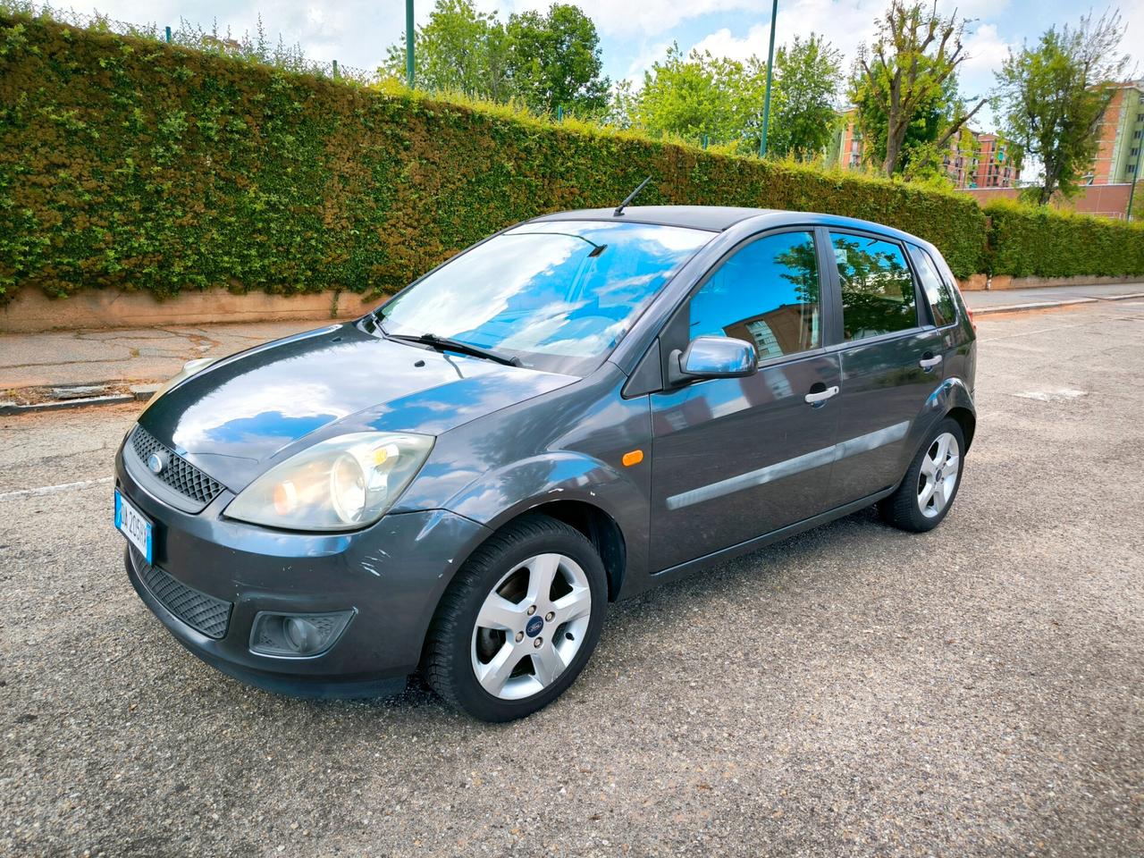 Ford Fiesta 1.2 16V 5p. Ghia DA LEGGERE BENE