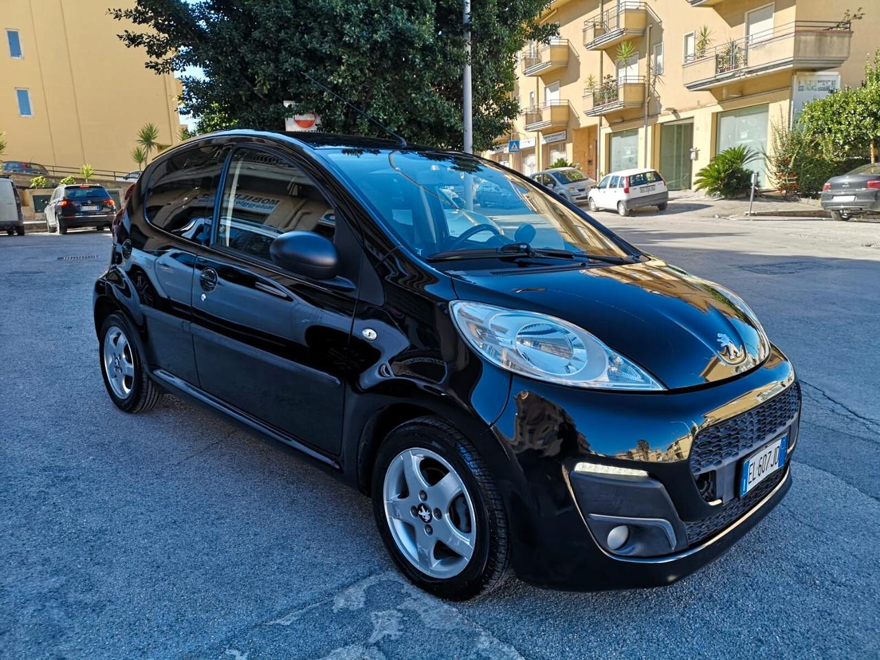 PEUGEOT 107 1.0 - 68 CV 5p. Access 2012
