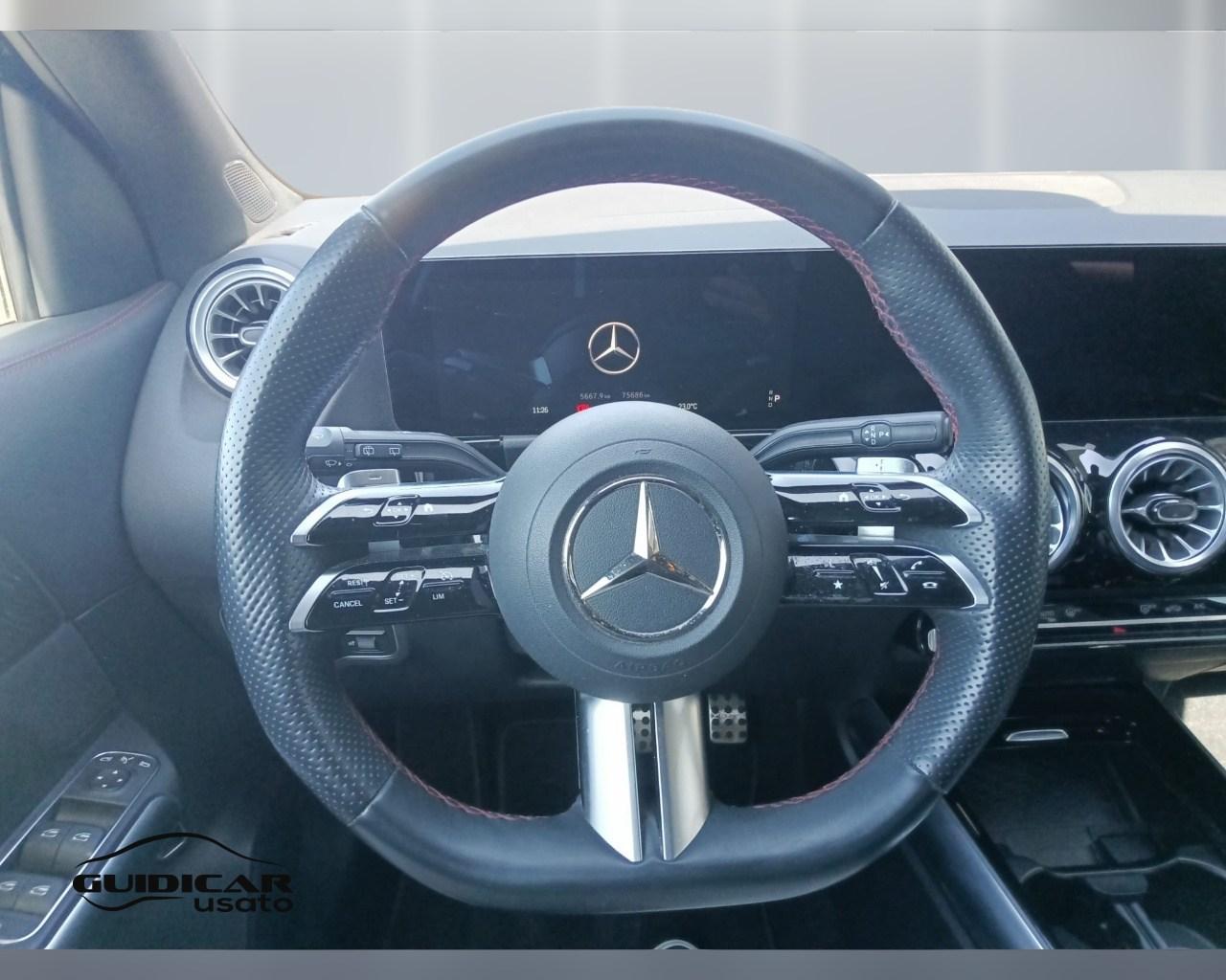 Mercedes-Benz GLA-H247 2023 - GLA 180 d AMG Line Advanced Plus auto