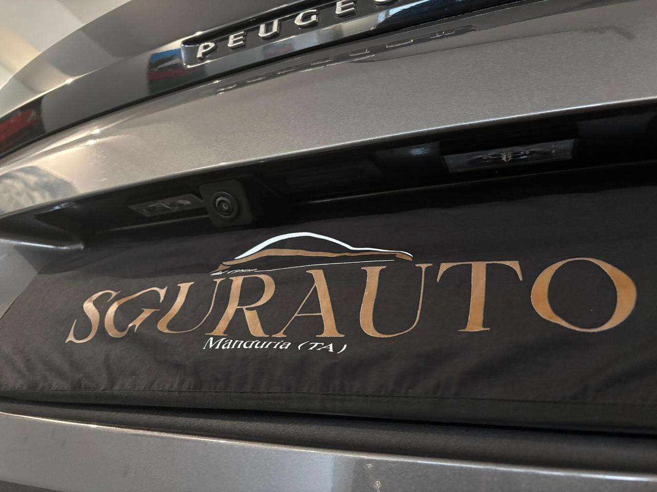 PEUGEOT 3008 1.5 BLUEHDI 130CV ALLURE 2022