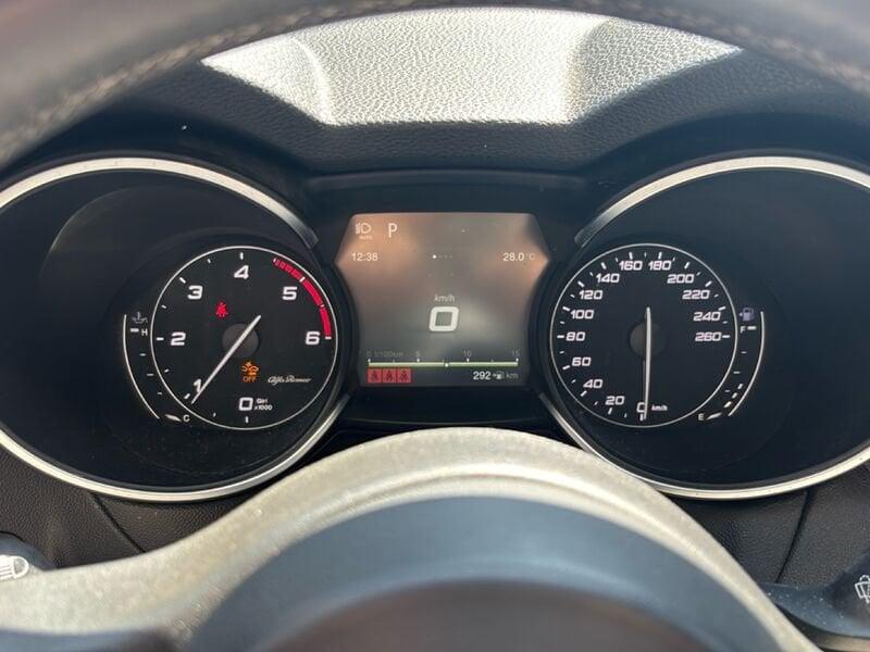 Alfa Romeo Stelvio 2.2 Turbo Diesel 180CV AT8 Q4 Super