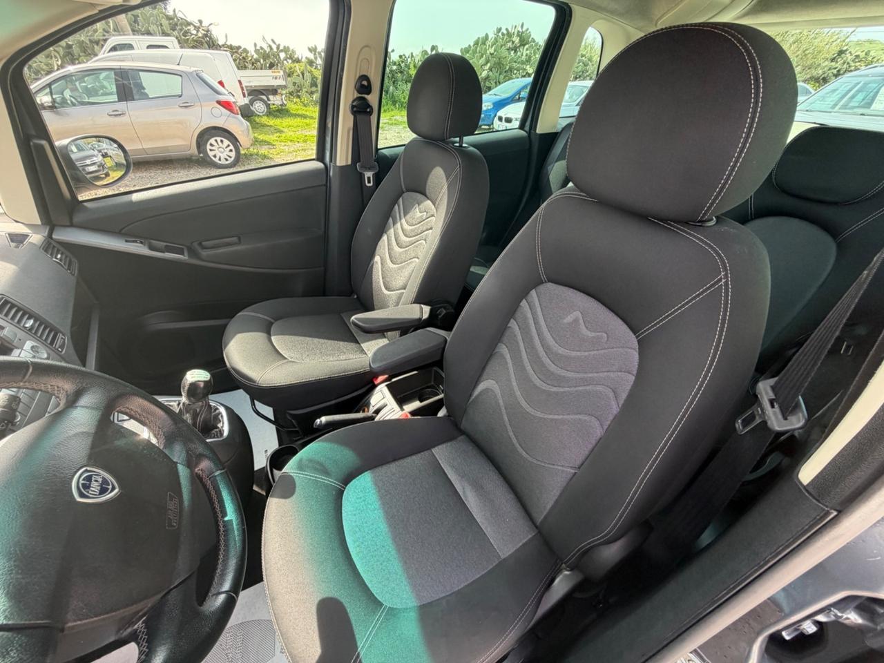 Lancia MUSA 1.3 Mjt 95 CV Gold