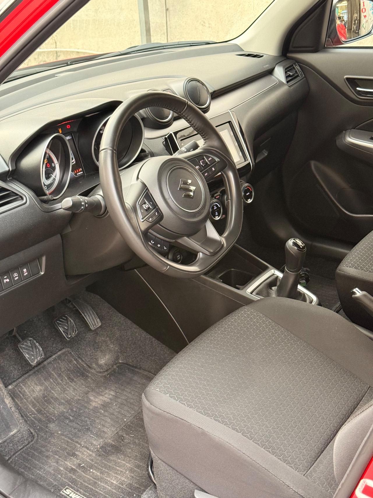 Suzuki Swift 1.2 Hybrid 4WD AllGrip Top