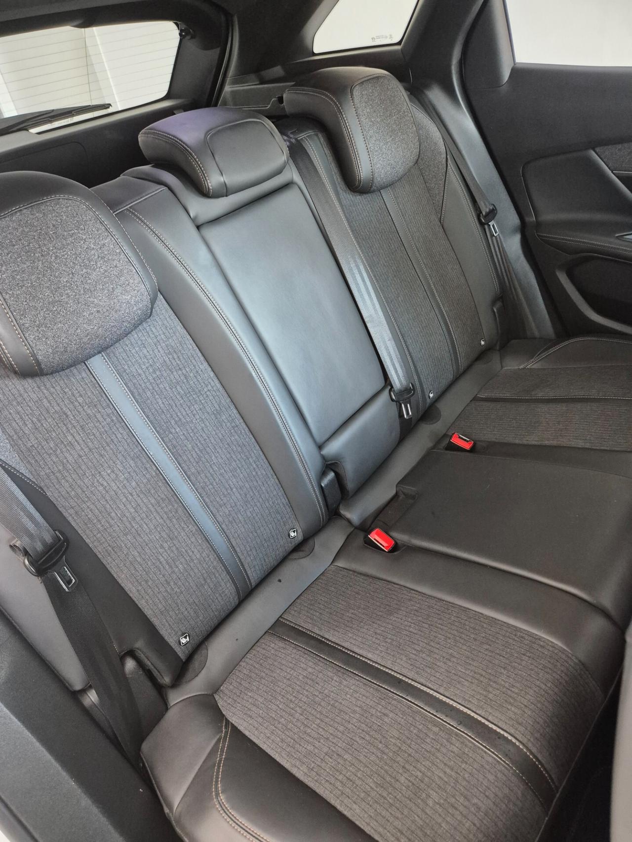 Peugeot 3008 BlueHDi 120 S&S GT Line