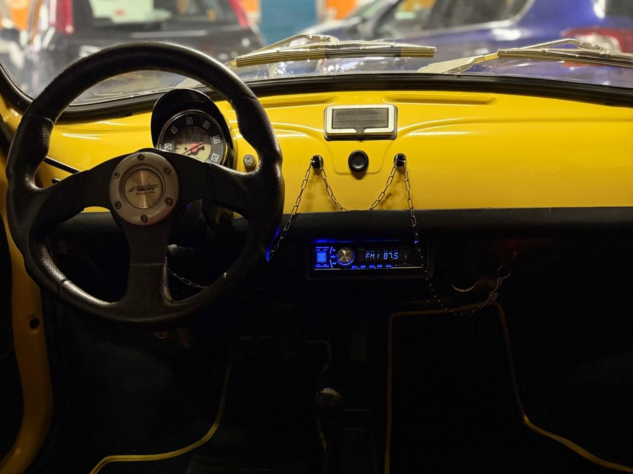 MAGNIFICA FIAT 500 R IN CONDIZIONI DA VETRINA
