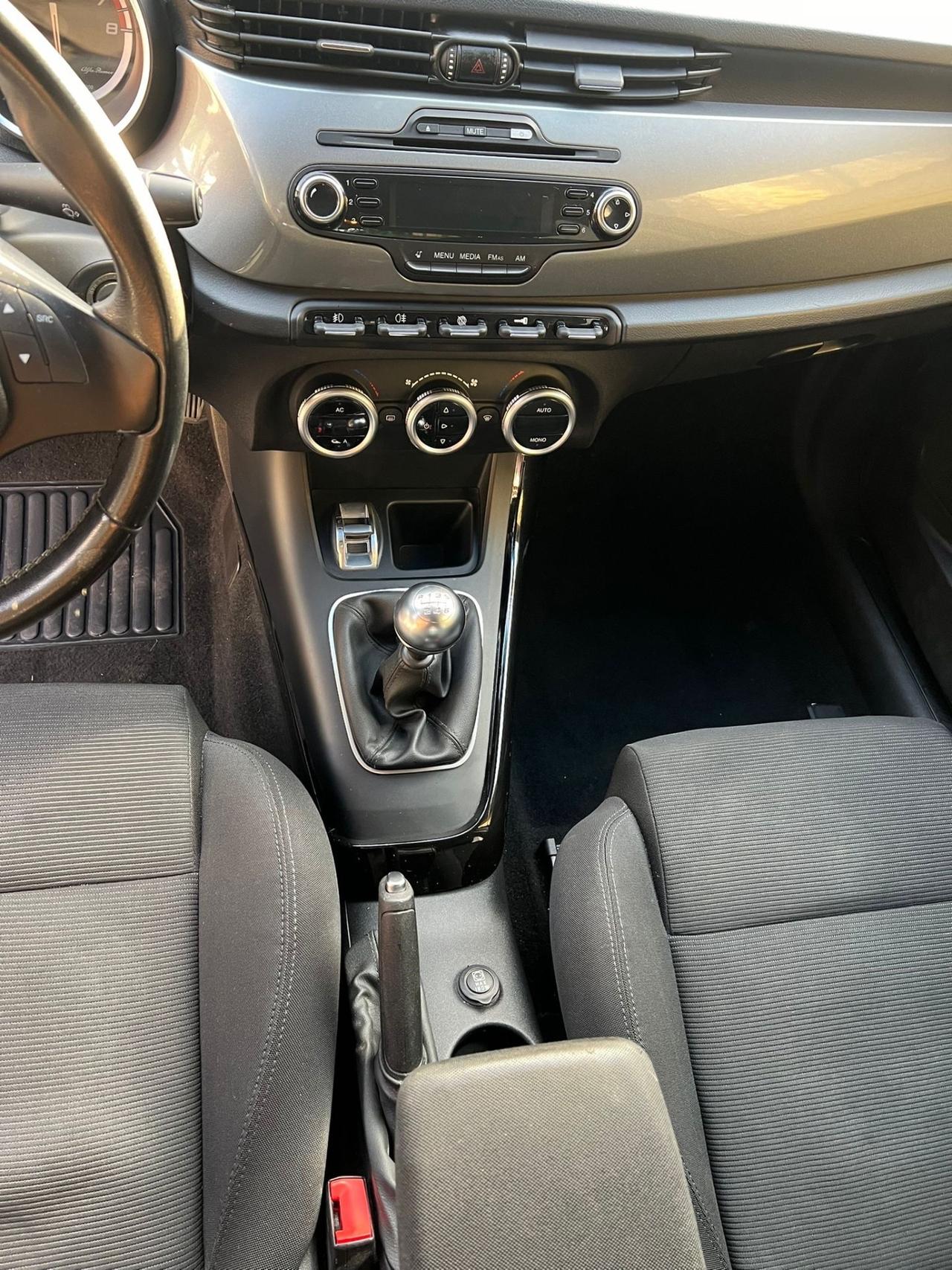 Alfa Romeo Giulietta 1.4 Turbo 120 CV