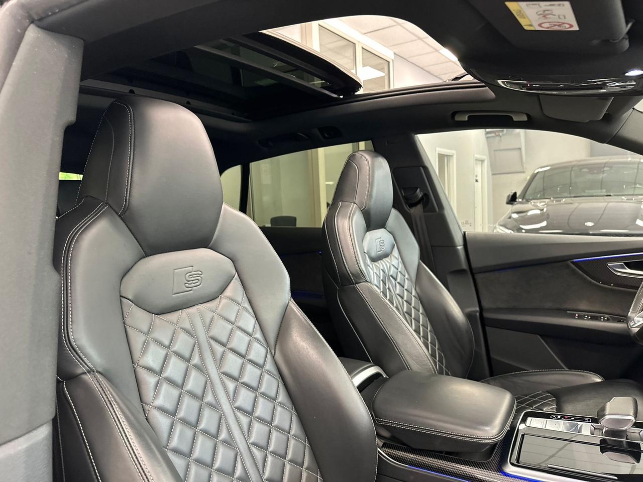 Audi Q8 SQ8 TDI quattro tiptronic sport attitude