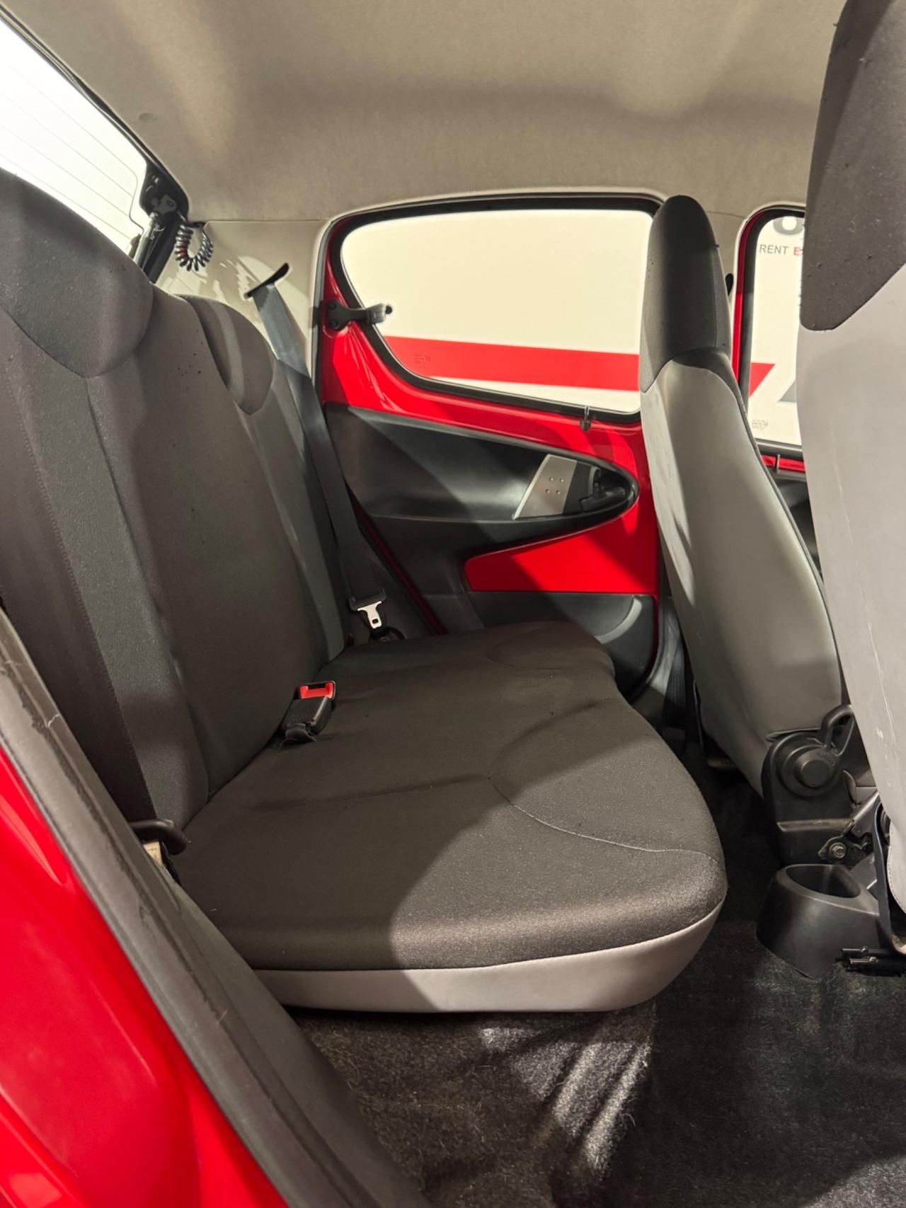 Toyota Aygo 1.0 12V VVT-i 5 porte Cool Soda Connect