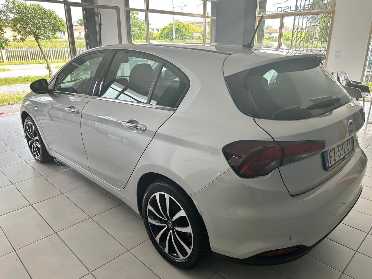 Fiat Tipo 1.6 Mjt S&S 5 porte Lounge