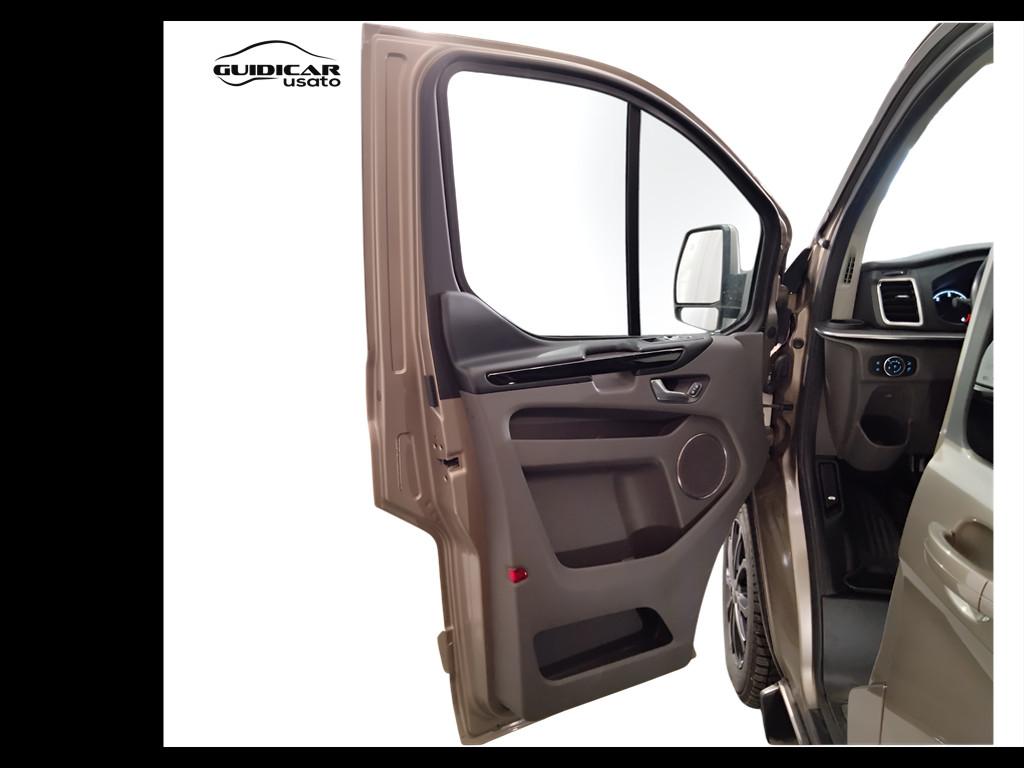 FORD Tourneo Custom 320 2018 - tourneo custom 320 2.0 tdci MHEV 185cv Titanium L2H1 E6.2