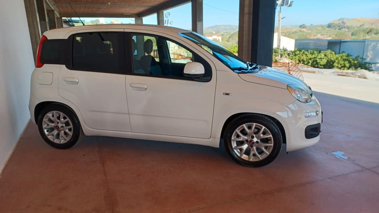 Fiat Panda 1.2 Fire 69 cv Lounge benzina/Gpl