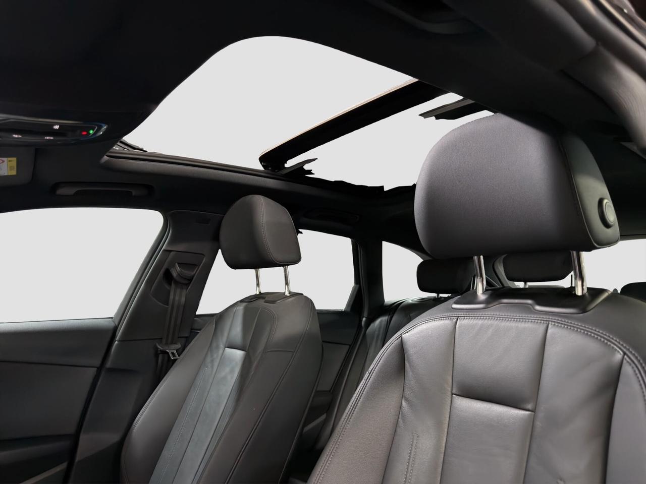 Audi A4 Avant 40 TDI quattro S tronic Business Advanced