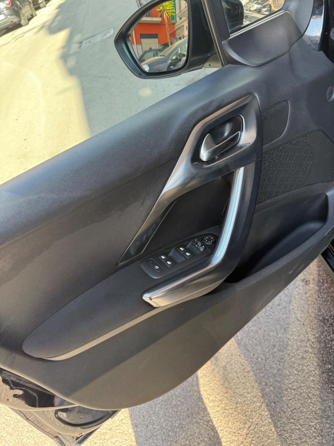 Peugeot 2008 BlueHDi 100 GT Line