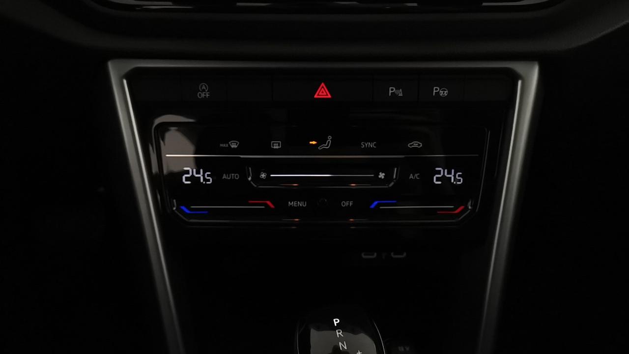 VOLKSWAGEN T-Roc 2022 - T-Roc 1.5 tsi Life dsg