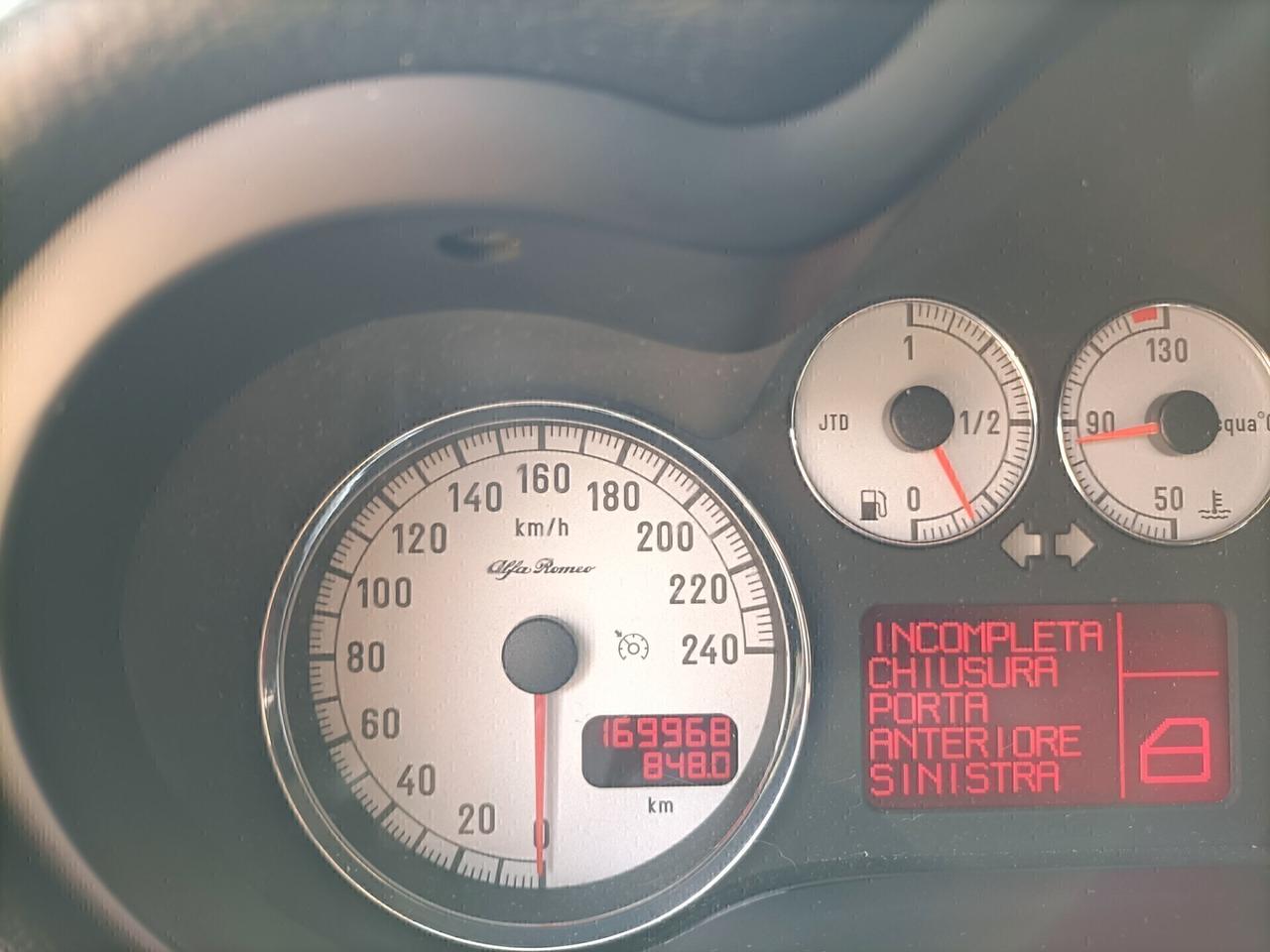 Alfa Romeo GT 1.9 JTDM 16V Distinctive