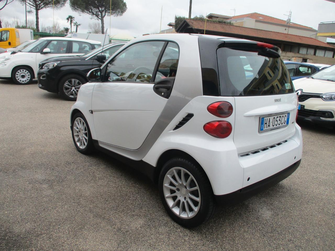 Smart ForTwo 1.0 BENZINA MHD 71 CV PASSION AUTOMATICA 123000 KM