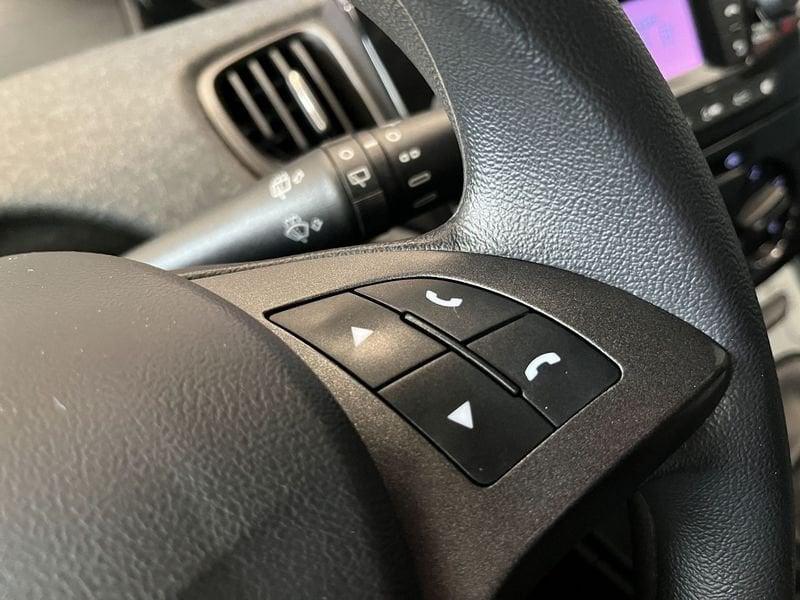 Lancia Ypsilon Ypsilon 1.0 firefly hybrid Silver s&s 70cv - PROMO SIRONIAUTO+