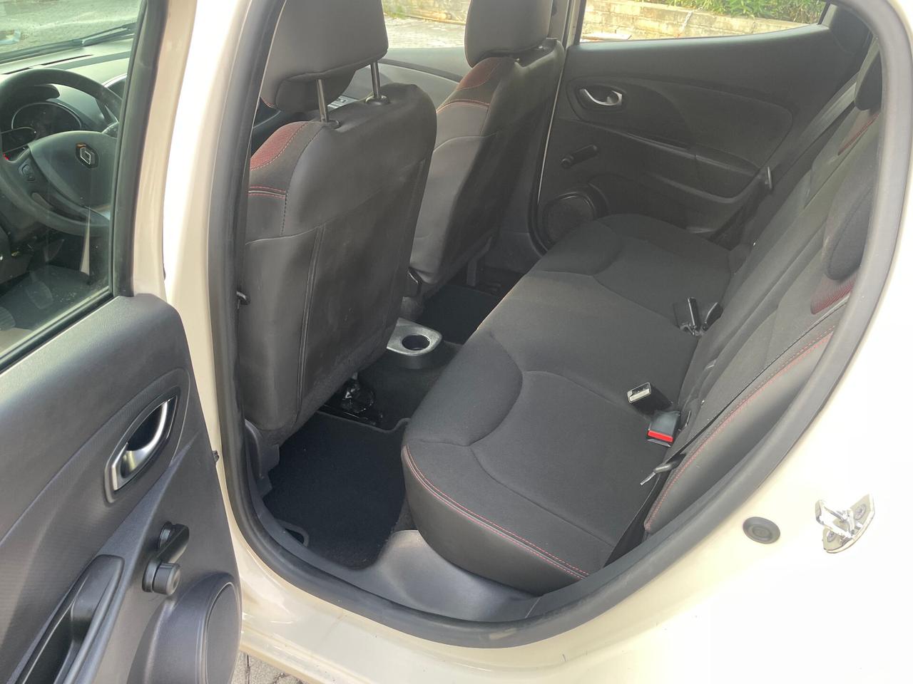 Renault Clio 1.5 DCI DIESEL