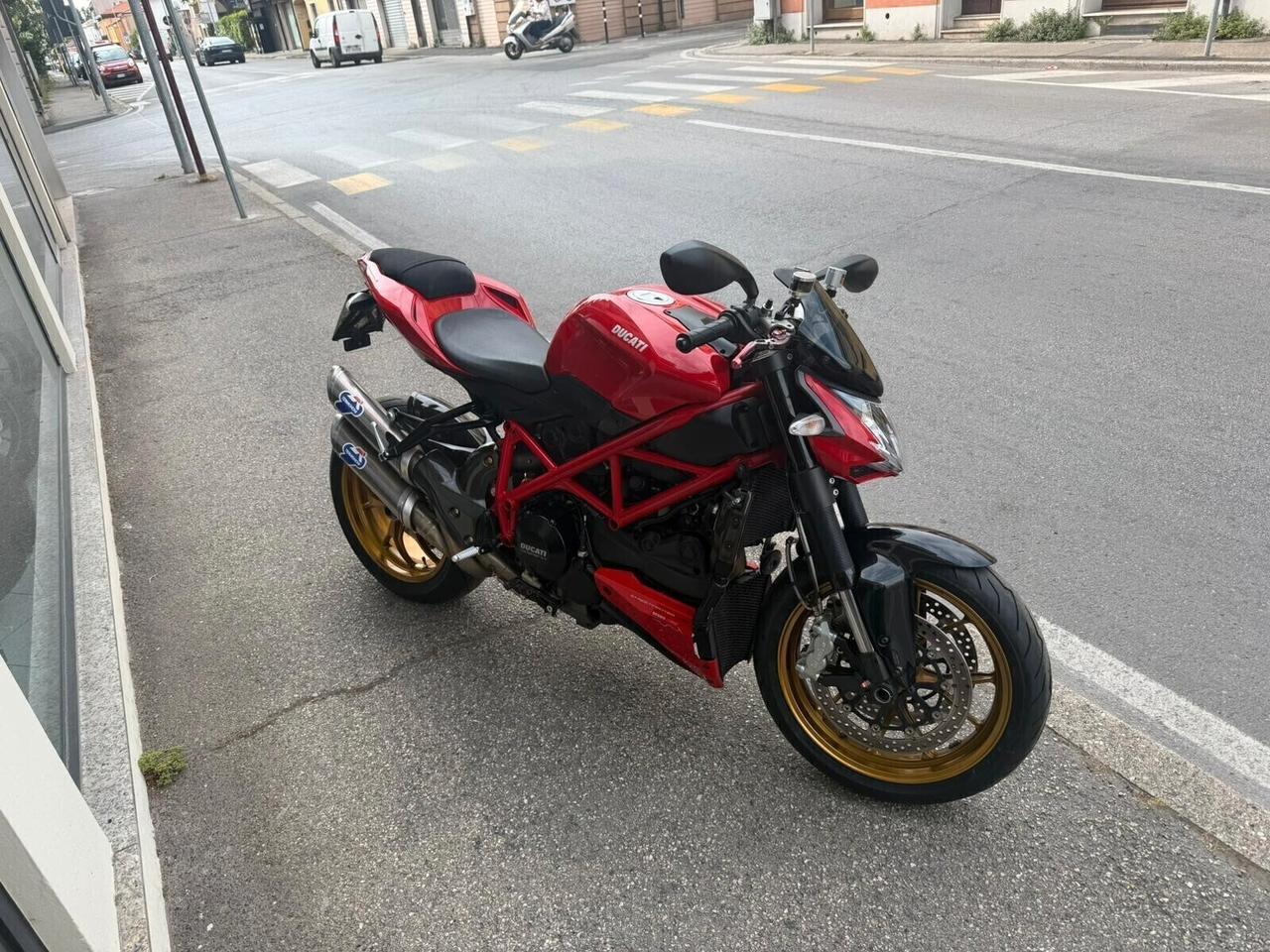 DUCATI STREETFIGHTER 848 ROSSO 10/2012 KM 31300