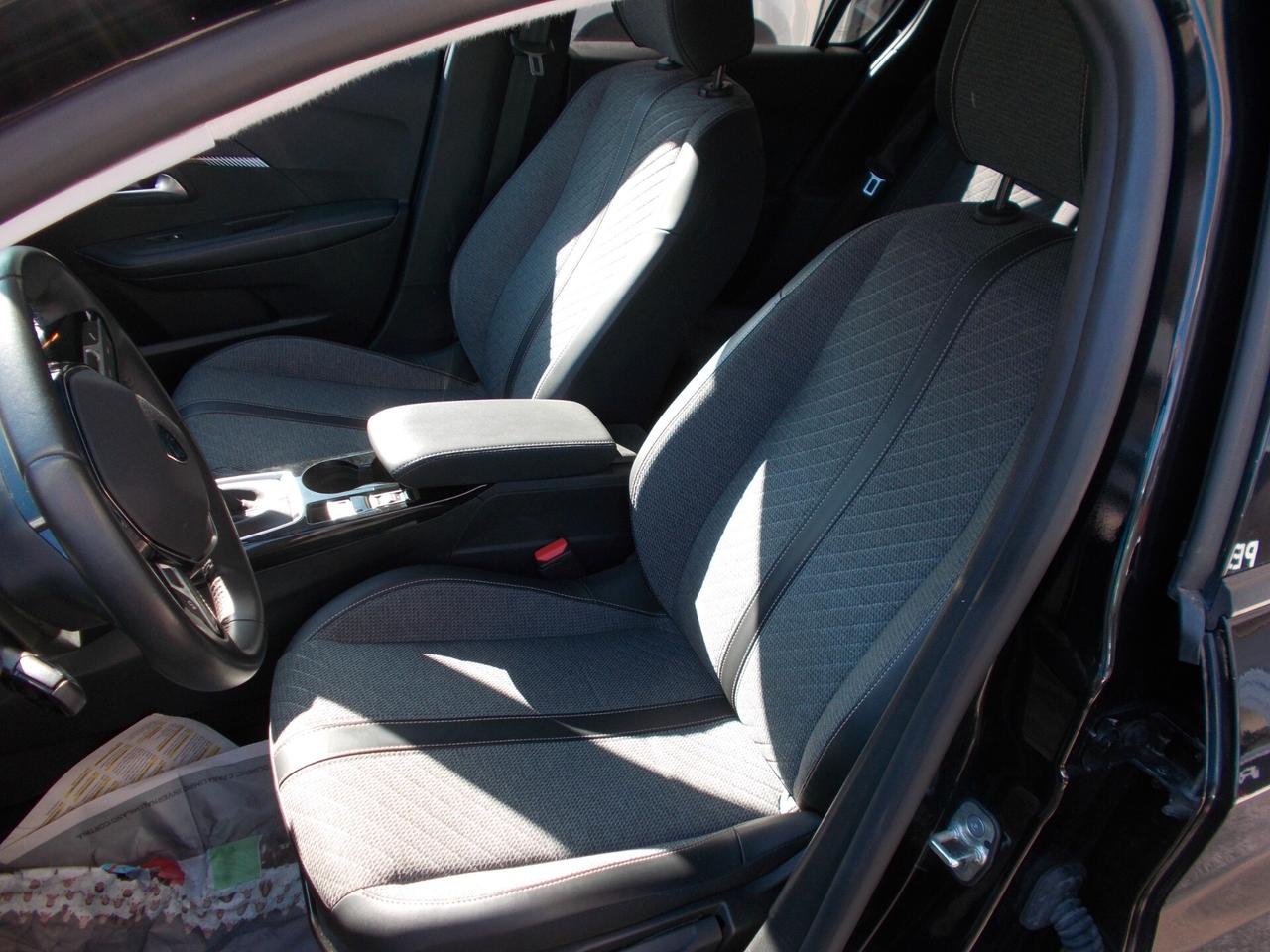 Peugeot 208 PureTech 100 Stop&Start 5 porte Allure