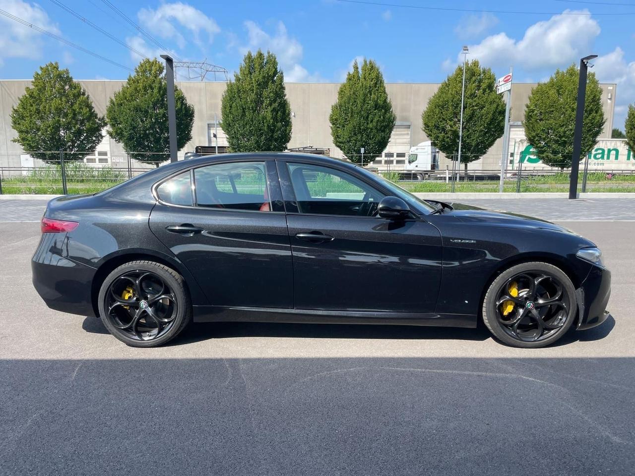 Alfa Romeo Giulia 2.2 Turbodiesel 210 CV AT8 AWD Q4 Veloce Ti