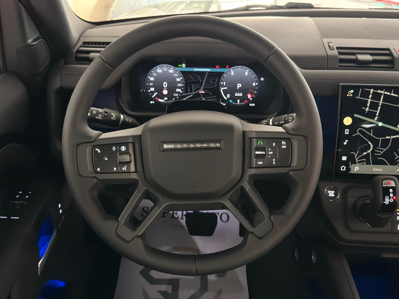 Land Rover Defender 90 3.0D I6 200 CV AWD Auto X-Dynamic SE