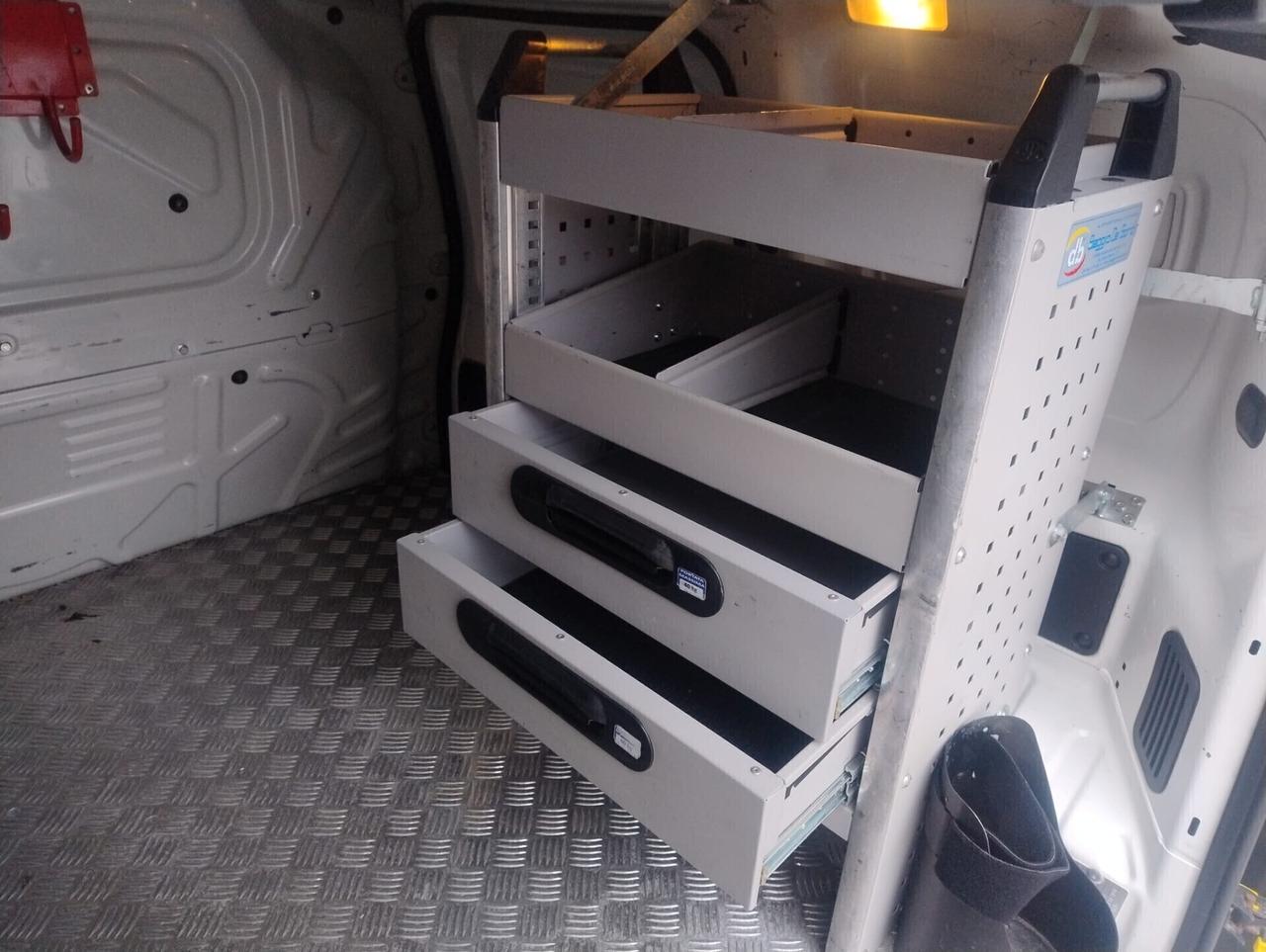 Fiat Fiorino 1.3 Mjet II Adventure 95Cv ALLESTITO