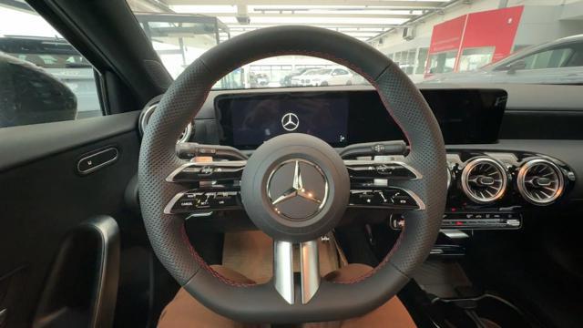 MERCEDES-BENZ A 200 d Automatic AMG Line Advanced