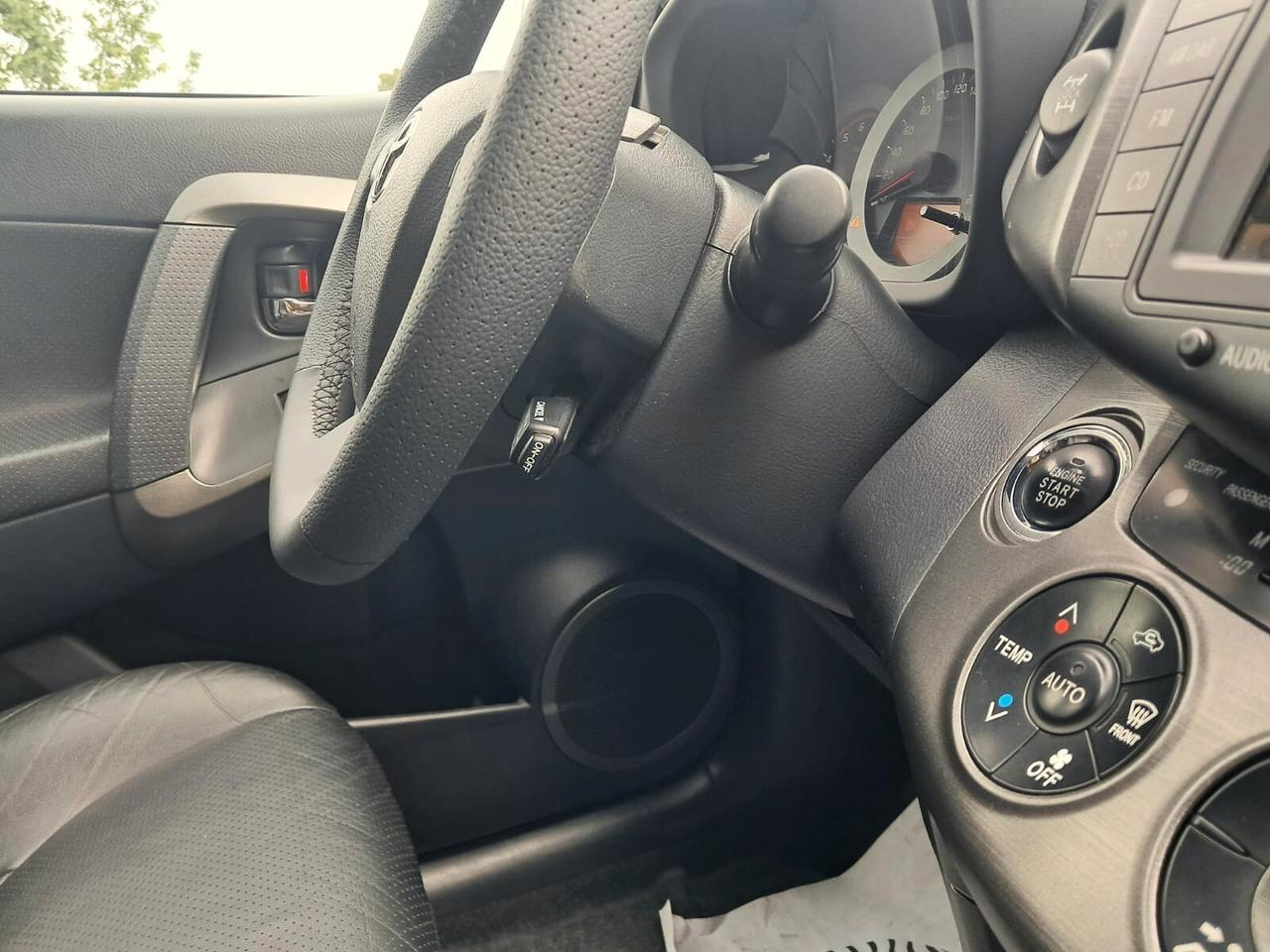 Toyota RAV 4 RAV4 2.2 D-4D 150 CV DPF Luxury
