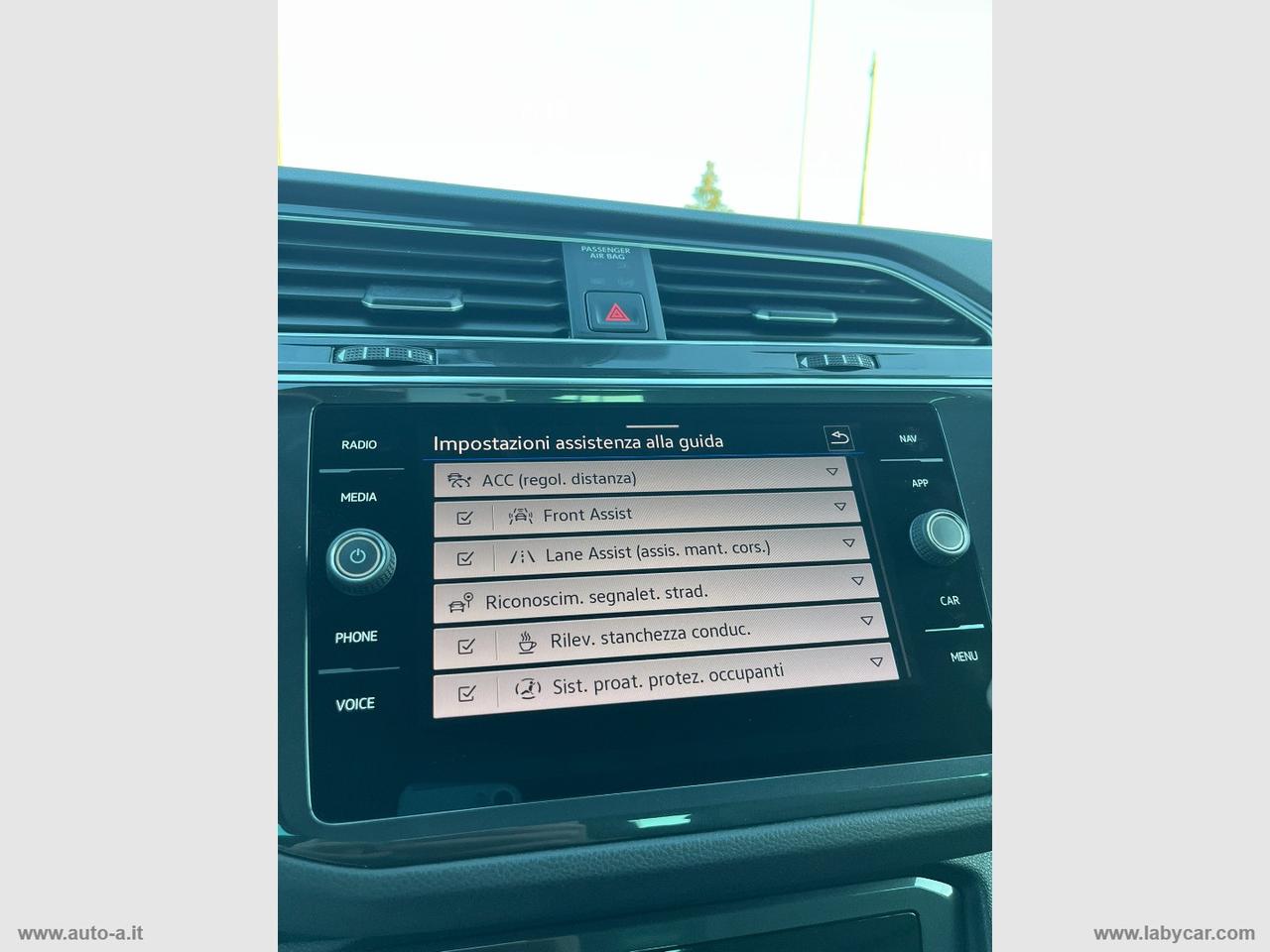 VOLKSWAGEN Tiguan 2.0 TDI SCR Life
