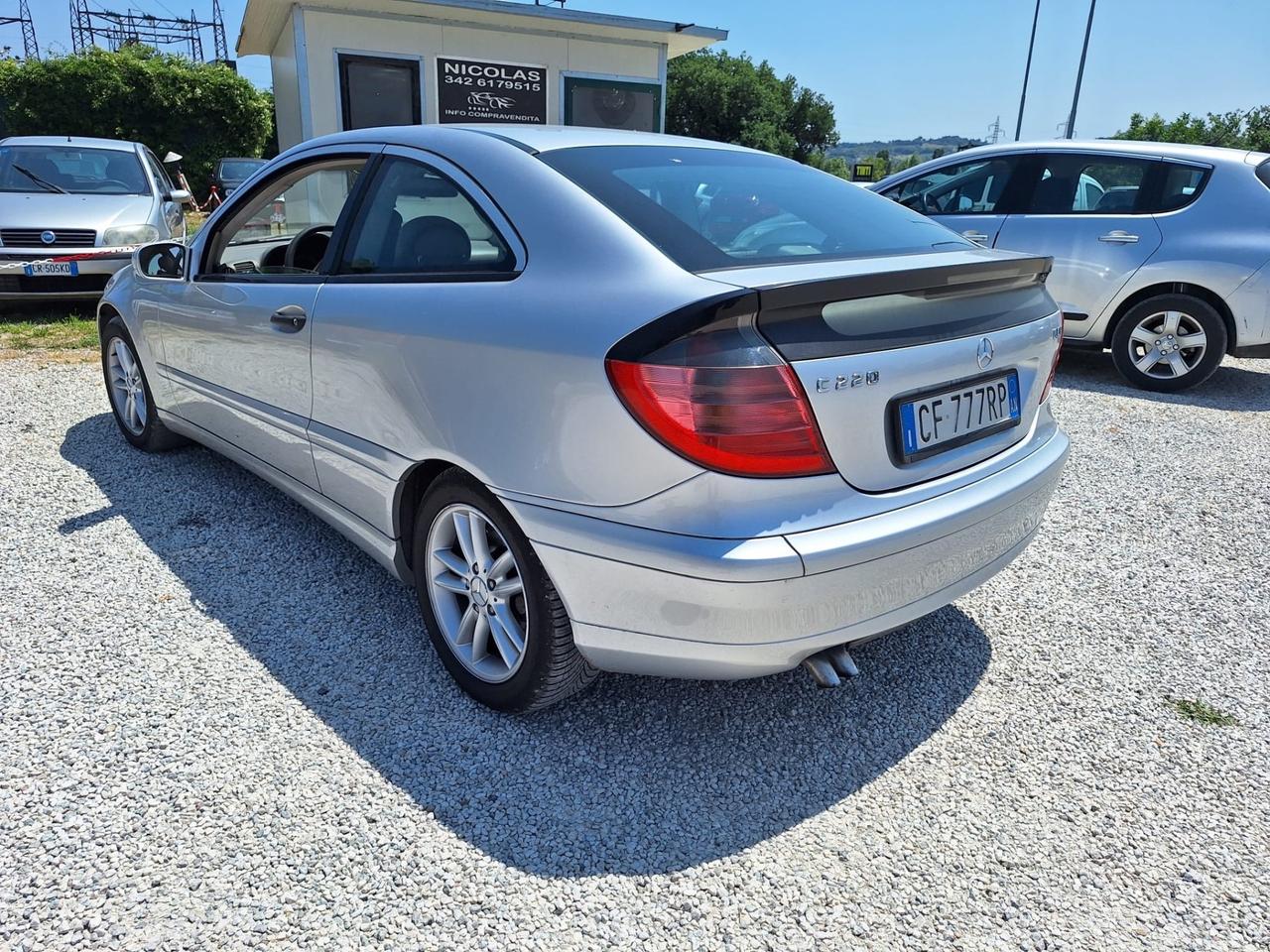 MERCEDES CLASSE C 220 DISEL SPORT COUPE 2004