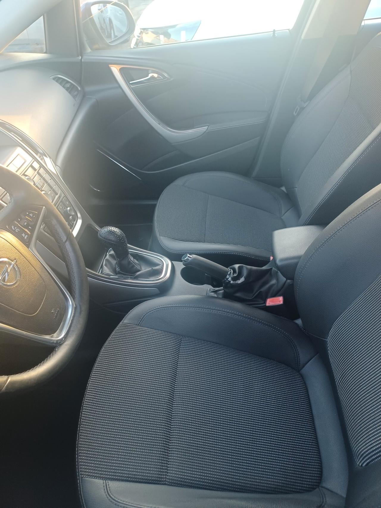 Opel Astra 1.7 CDTI 110CV Sports Tourer Cosmo