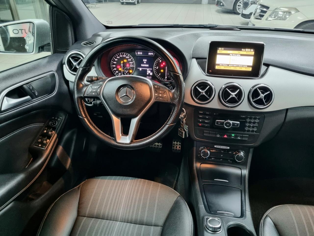 MERCEDES-BENZ B 200 CDI BlueEFFICIENCY PREMIUM