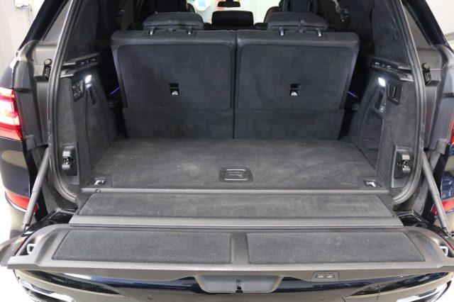 BMW X7 xDrive40d 48V 7 POSTI