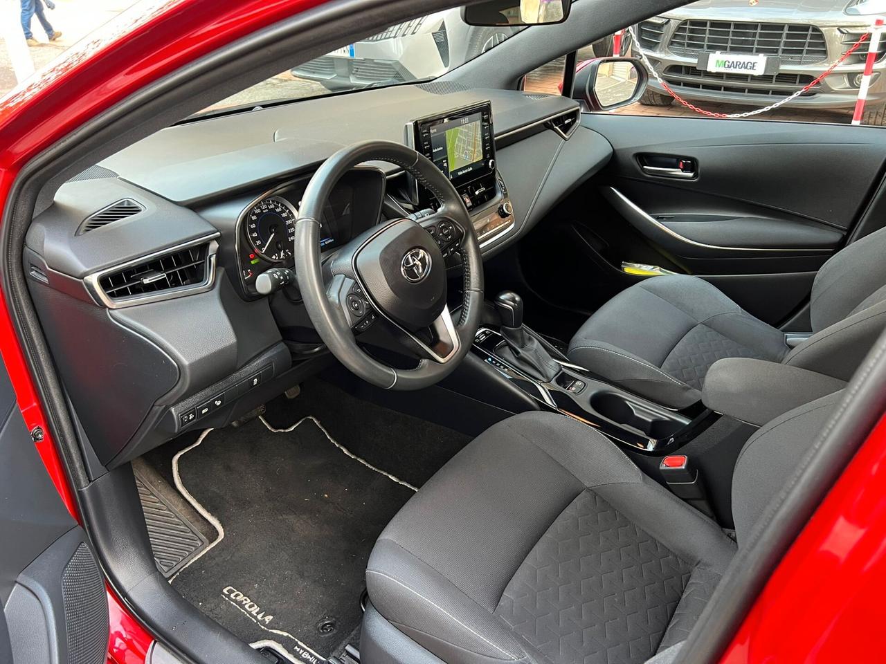 Toyota Corolla 1.8 Hybrid Business Tech