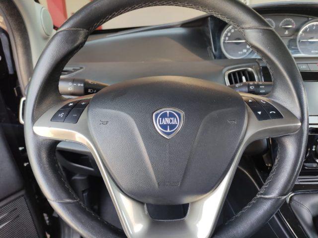 LANCIA Ypsilon 1.2 69 CV 5 porte S&S Gold
