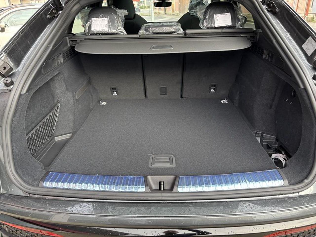 Audi Q5 SPB 40 TDI 204 CV quattro S tronic Identity Black