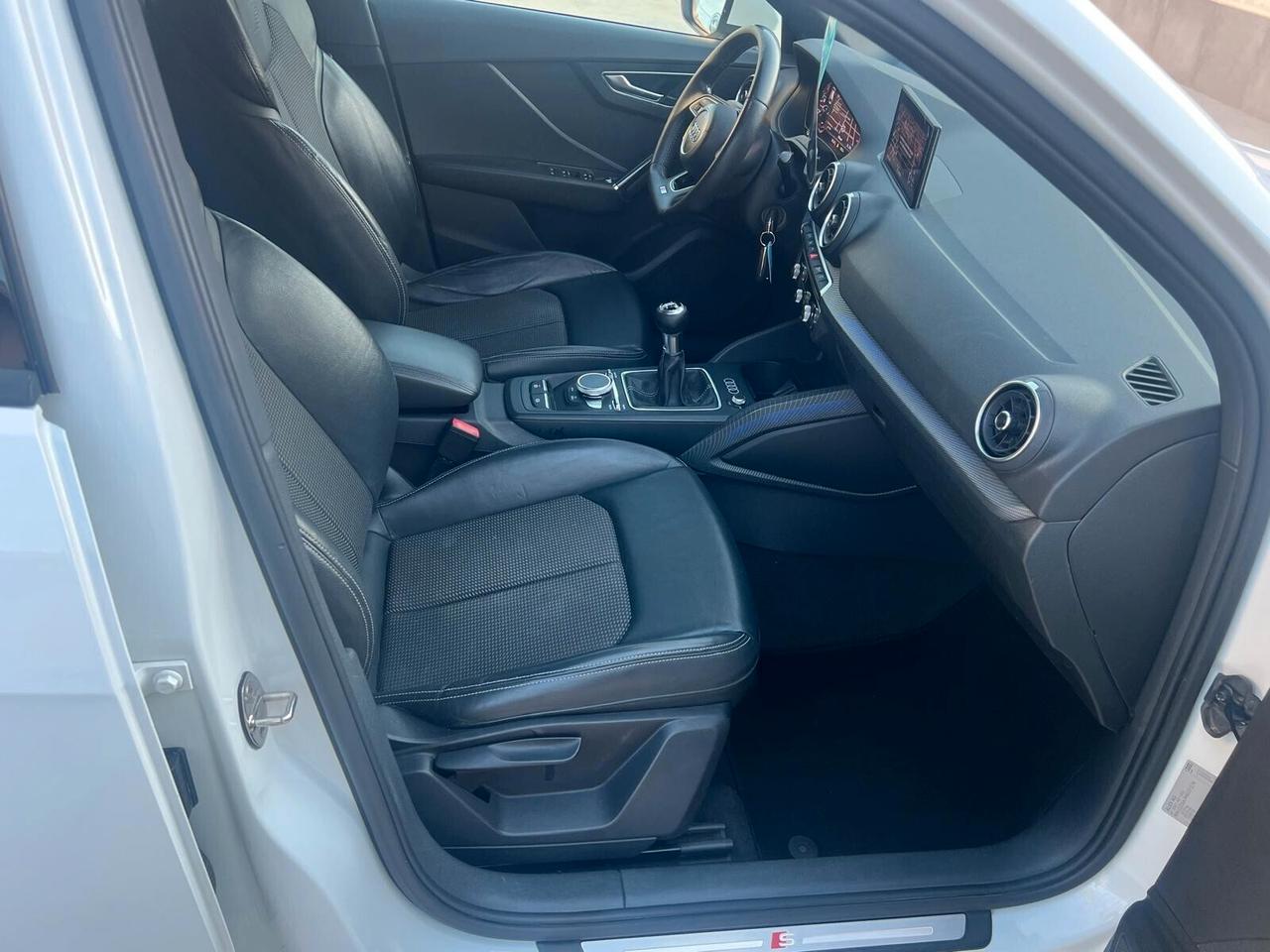 AUDI Q2 S LINE VIRTUAL COKPIT