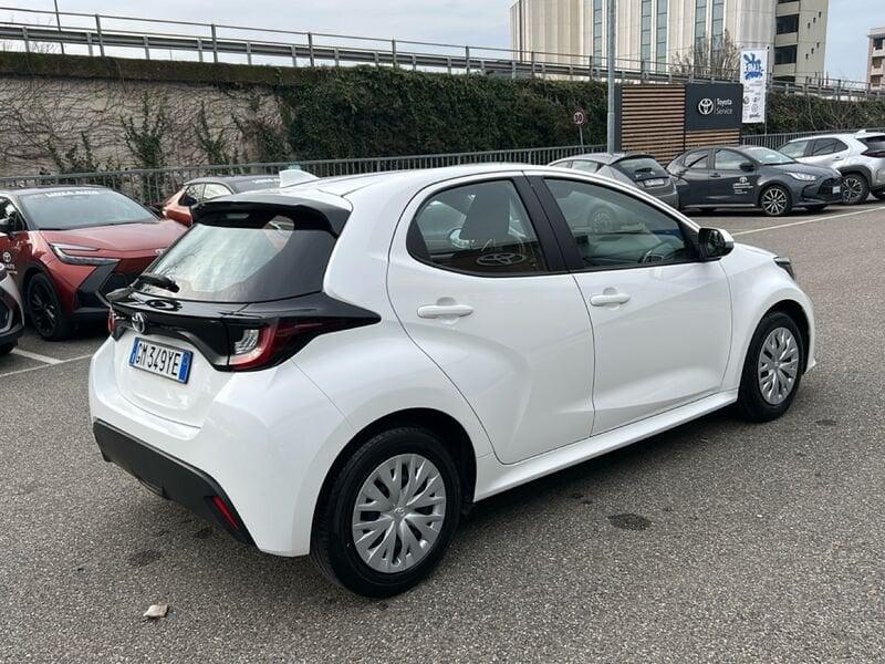 Toyota Yaris Yaris 1.0 5 porte Active