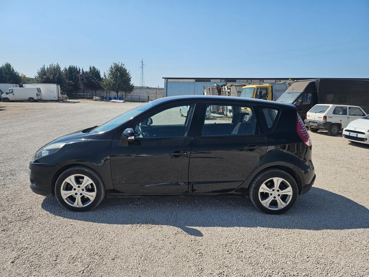 Renault Scenic Scénic X-Mod 1.5 dCi 110CV Luxe