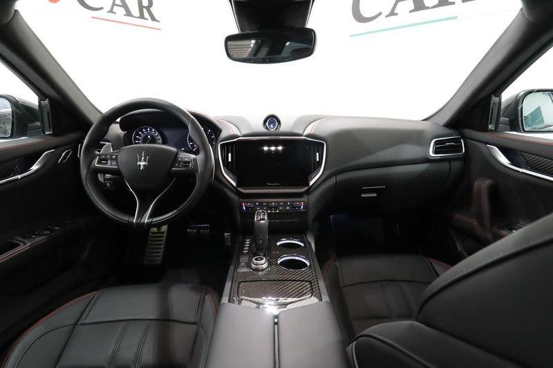 Maserati Ghibli Modena Ultima SQ4 430 CV