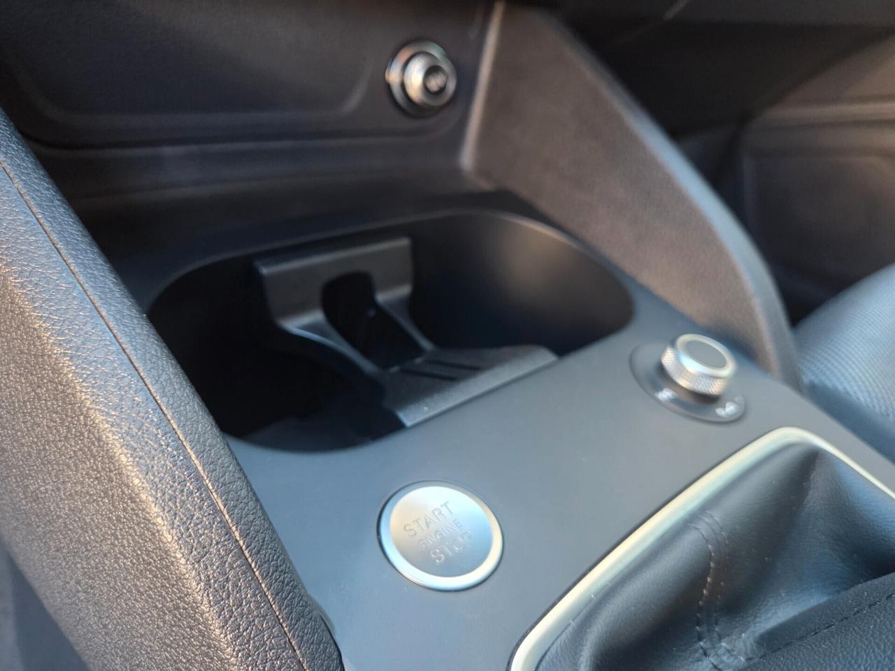 Audi Q2 30 TDI IDENTITY BLACK