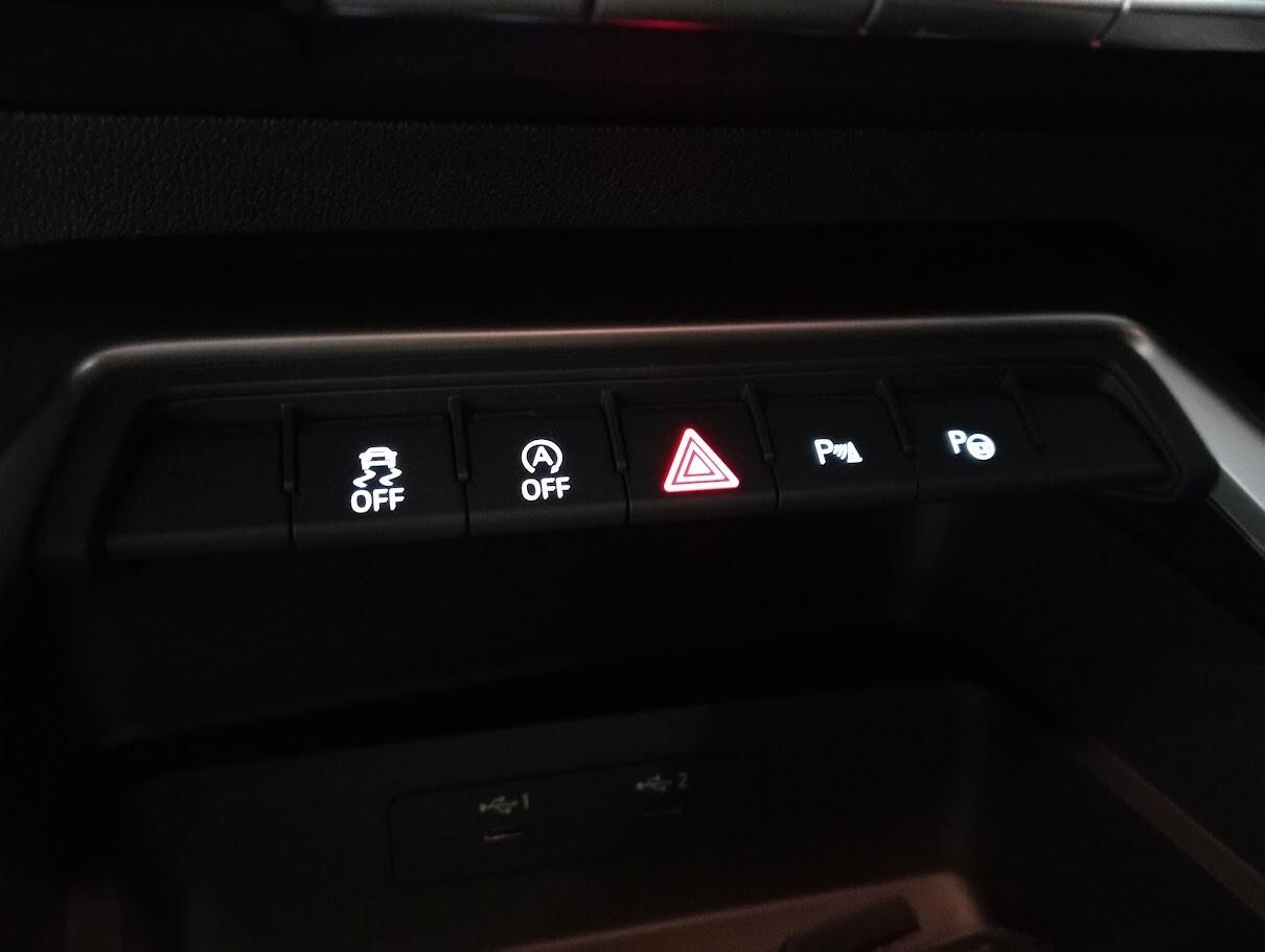 Audi A3 Sportback 2.0TDI 150cv SLINE IVA DEDUCIBILE S-LINE