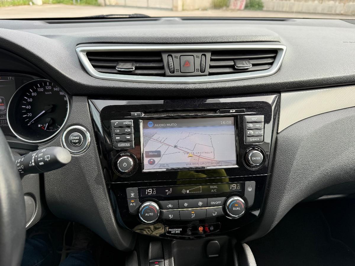 NISSAN - Qashqai - 1.5 dCi 115 CV N-Connecta; Navi; Tetto Panoramico;