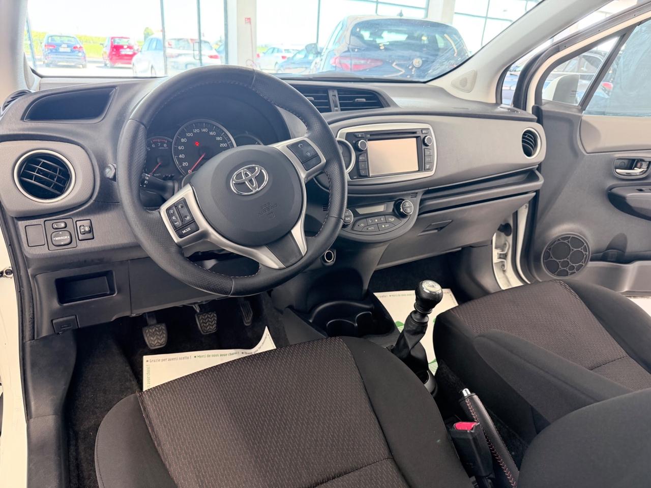 Toyota Yaris 1.3 5 porte Lounge