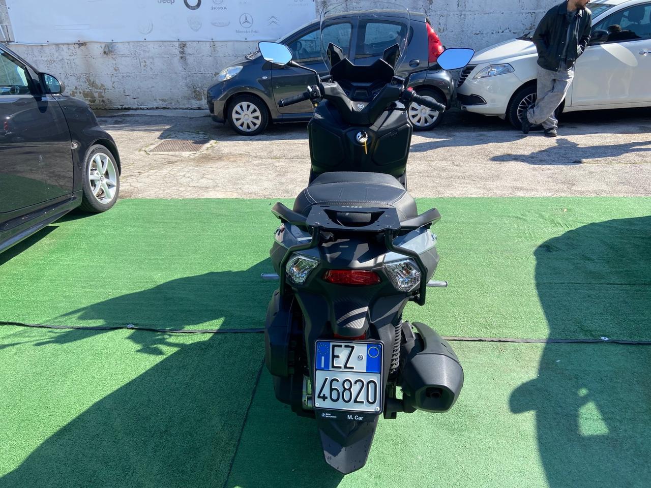 Sym Joymax 300 z+300