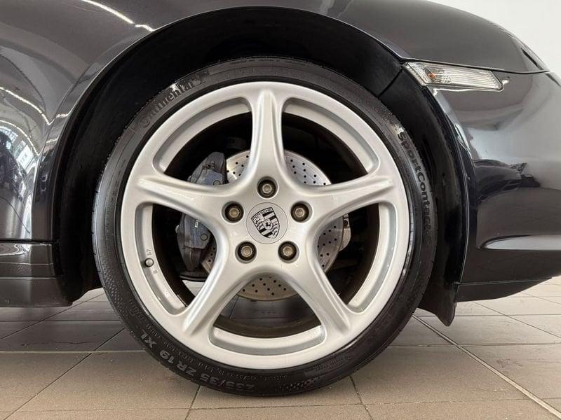 Porsche 911 911 3.6 Carrera 4